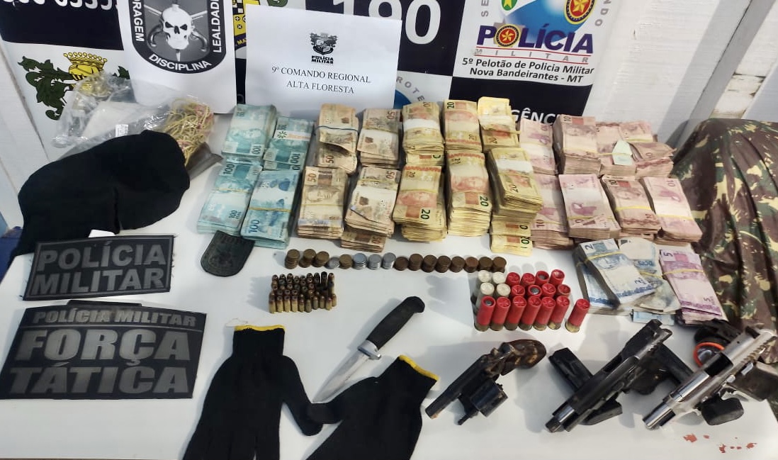 PM recupera R$ 164,7 mil roubados de cooperativas no Nortão; 4 bandidos morreram e buscas prosseguem