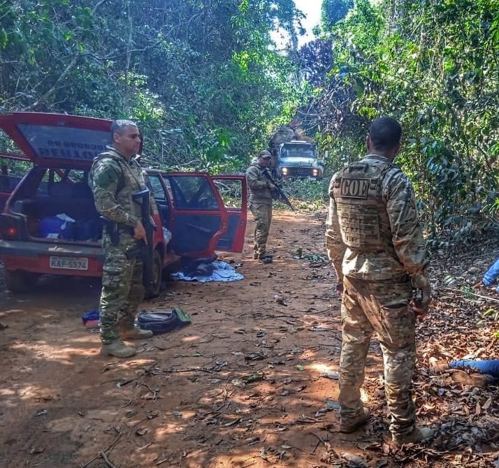 Polícia Civil prende dois com arma de fogo e munições na zona rural do município de Feliz Natal