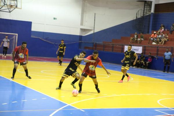 Aberto de Futsal terá 48 equipes e começará no dia 06; confira a tabela de jogos