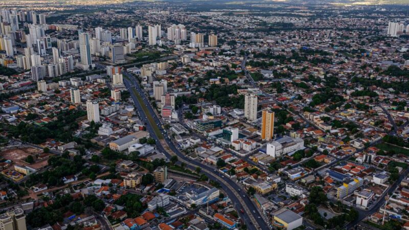 Pela primeira vez em 10 anos, Mato Grosso resgata saúde financeira e pode investir 15% da receita corrente líquida