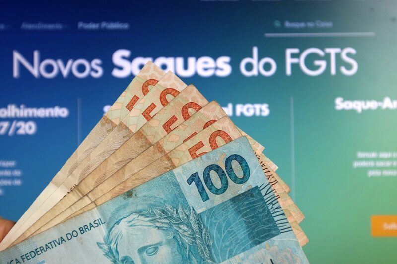 FGTS pode ser liberado para pagamento de dívidas, diz ministro da Economia