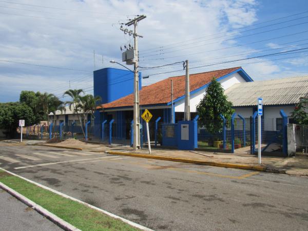 Diogo Kriguer indica construção de estacionamento oblíquo na Escola Leôncio