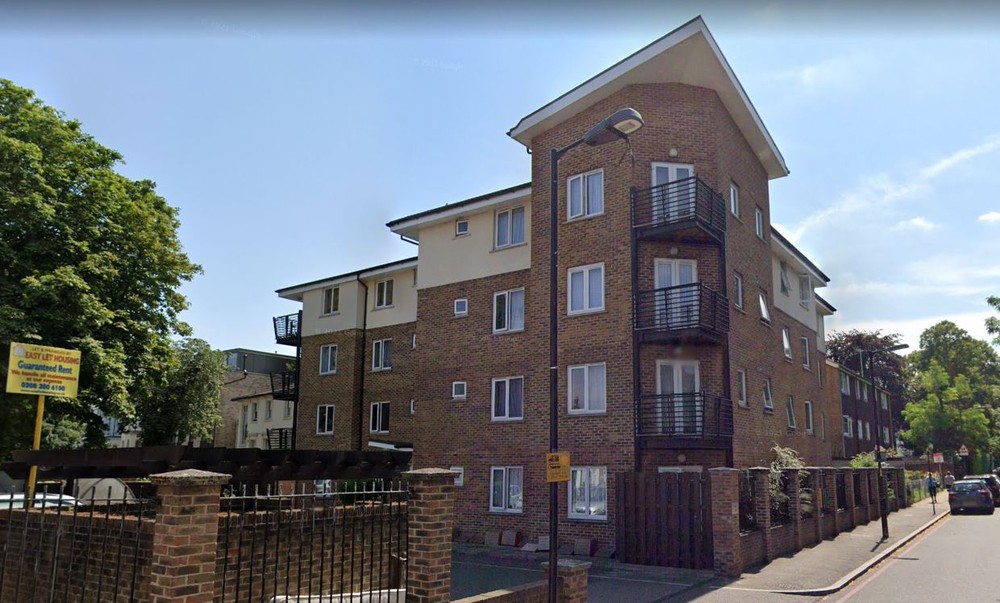 Mulher morre e corpo fica quase três anos esquecido em apartamento de Londres