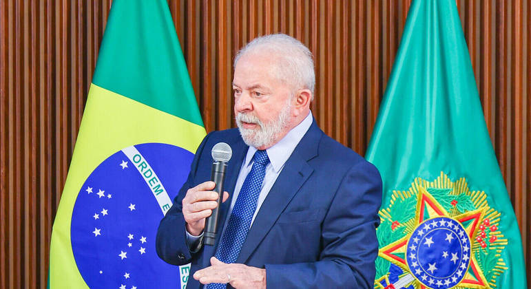 Deputado e vereador pedem à AGU que investigue Lula por chamar impeachment de golpe