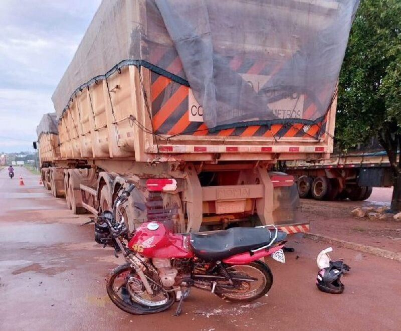 Jovens morrem ao bater moto na traseira de carreta estacionada em Guarantã do Norte