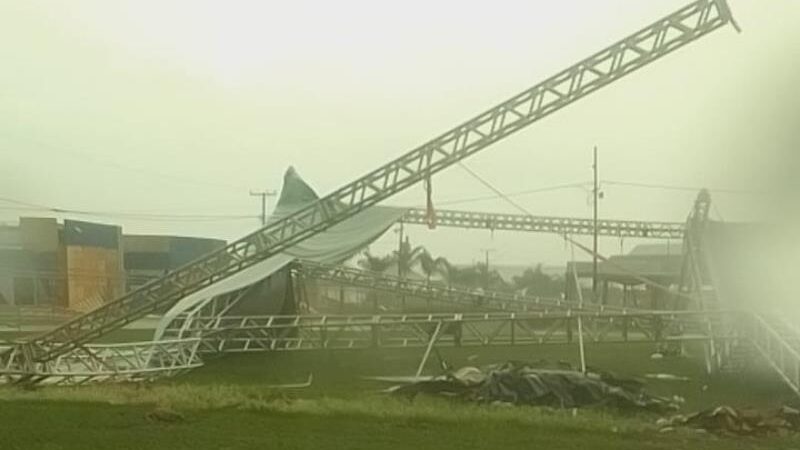 Chuva forte danifica estrutura metálica do Show Safra e deixa duas pessoas feridas