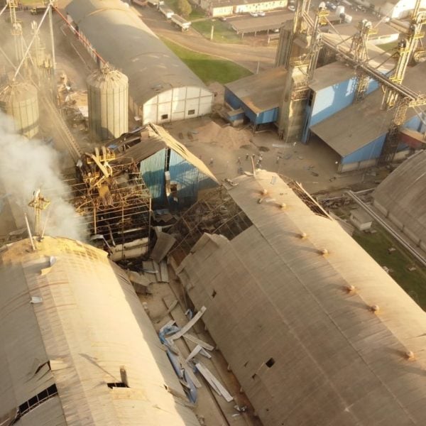 Explosão em silo de cooperativa agroindustrial de Palotina deixa 4 mortos e 27 desaparecidos