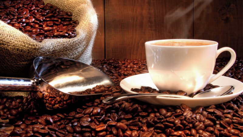 Governo recolhe 8 lotes de café por fraudes e impurezas dos grãos
