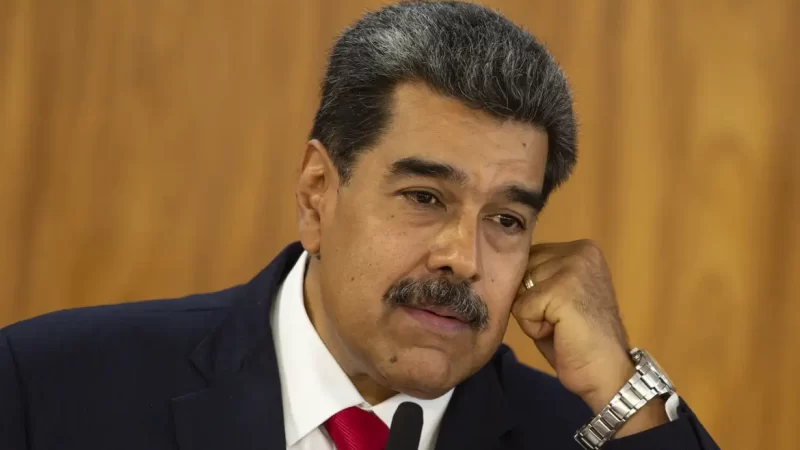 Maduro diz que EUA não devem se envolver em disputa com a Guiana