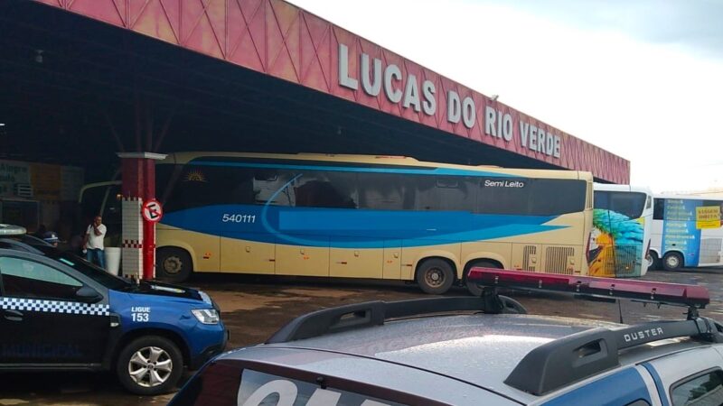 Homem é preso suspeito de assediar menor de 14 anos enviando “bilhete” na rodoviária de Lucas do Rio Verde