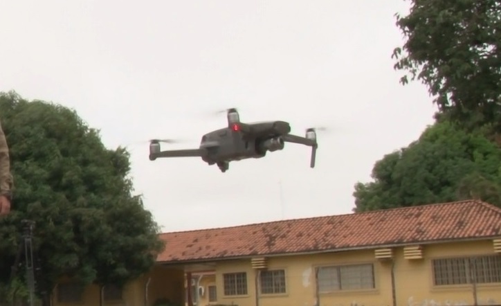 Prefeitura inicia estudo para uso de drone no combate à dengue