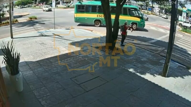 Adolescente fica gravemente ferido em acidente com ônibus escolar em Sorriso