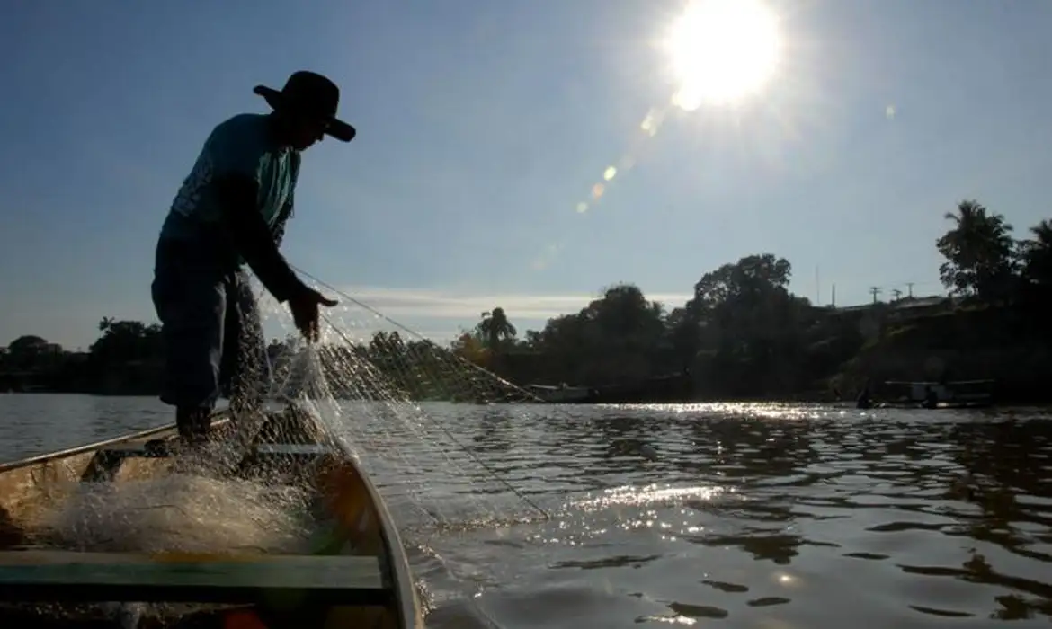 Ministro aguarda parecer da PGR para decidir sobre a Lei da Pesca em Mato Grosso