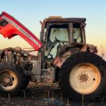 Fogo destrói lavoura de milho e trator durante colheita em fazenda no Nortão de MT
