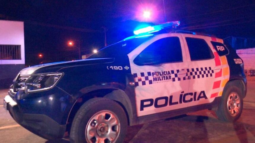 Homem é preso após ameaçar ex-namorada e citar “tribunal do crime” em Sinop Homem é preso após ameaçar ex-namorada e citar “tribunal do crime” em Sinop