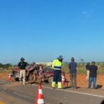 Homem morre após carreta invadir contramão e atingir caminhonete na BR-163 em Itaúba